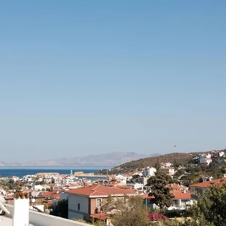New 2+1 Flat With Sea View In Datca Center 別荘 *